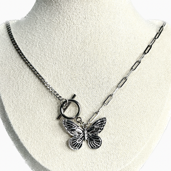 Sliver Chain Butterfly Necklace